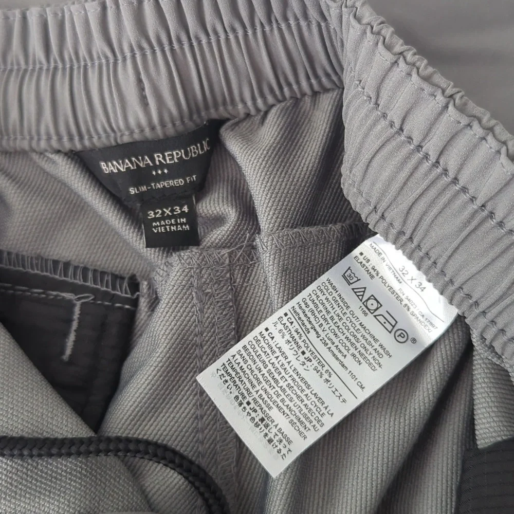 Banana Republic Slim Tapered Performance Pant Dark Steel Grey 32 x 34
